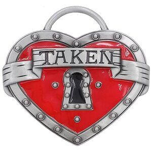 Heart Lock Shaped Silver Tone Western Biker Chick‎ Belt Buckle NWT